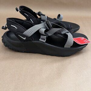 Nike Oneonta Trail Sandals